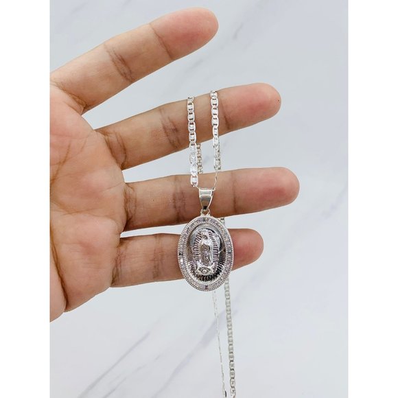 925 Sterling Silver Necklace and Virgin Mary pendant